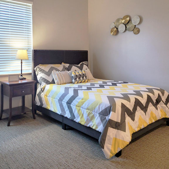 Kansas City Primrose assisted living studio apartment living room-bedroom