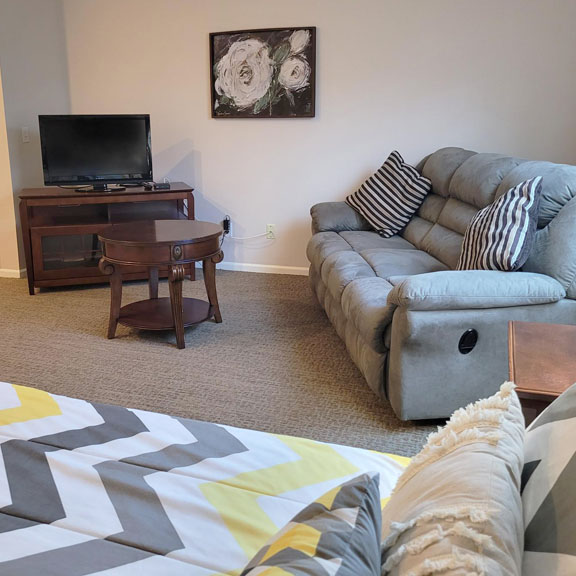 Kansas City Primrose assisted living studio apartment living-bedroom