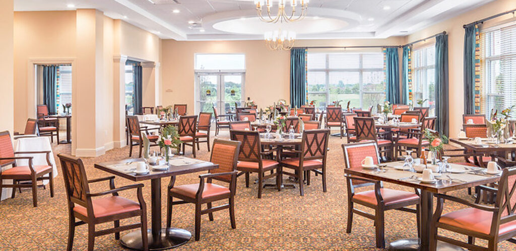 Primrose Retirement Purchases Property in Pleasant Prairie, WI - photo of main dining room